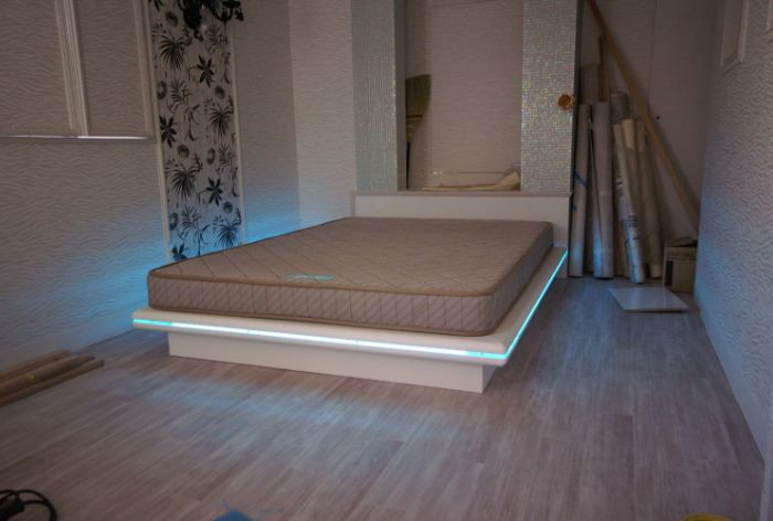LEDベッド